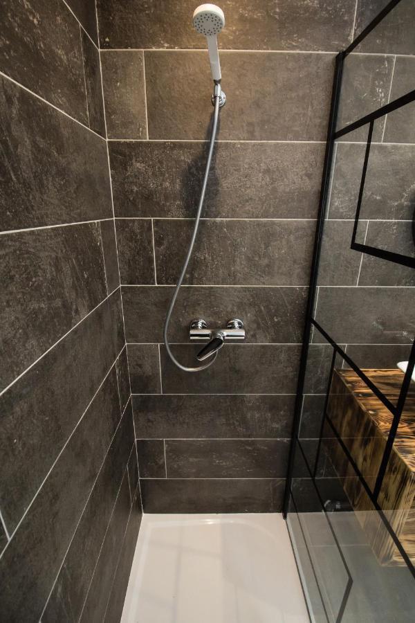 ** Au Canal Du Midi - Jaccuzzi & Luxueux Appartements ** Carcassonne Esterno foto