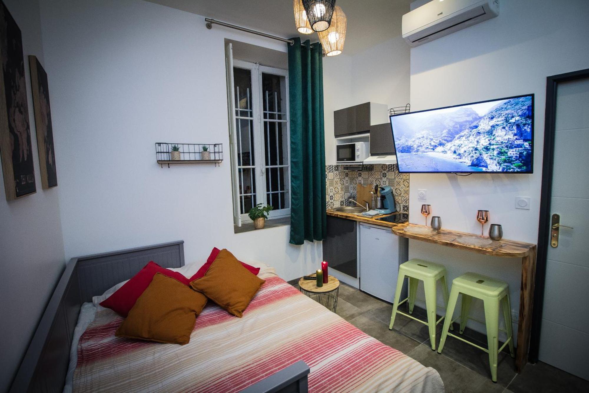** Au Canal Du Midi - Jaccuzzi & Luxueux Appartements ** Carcassonne Esterno foto